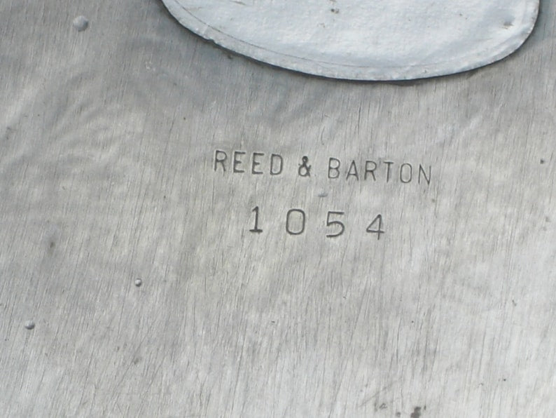 Silverplate round butlers tray