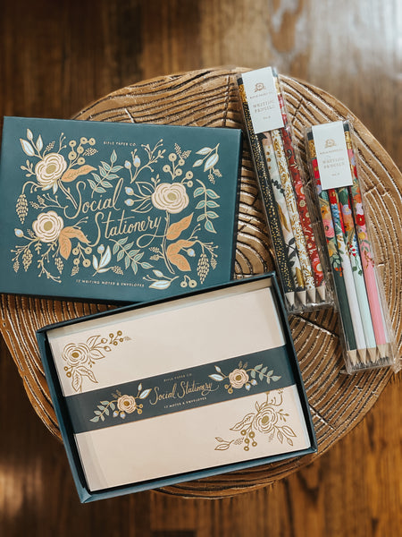 Colette Social Stationery Set
