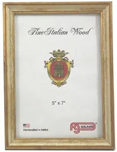 8x10 Manor Cream w/ Gold Frame