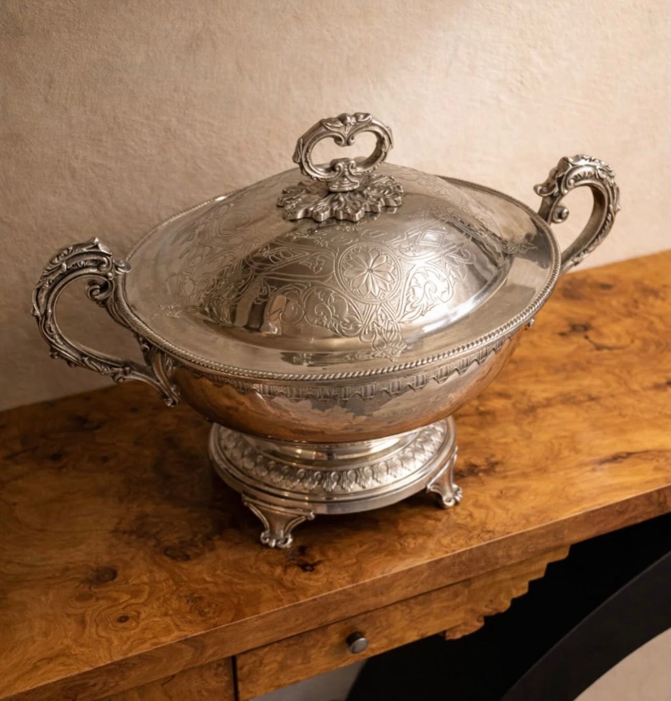 Sheffield Silver Co - Soup Tureen 1920