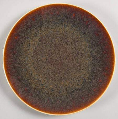 Flamed Caramel Dinner Plate