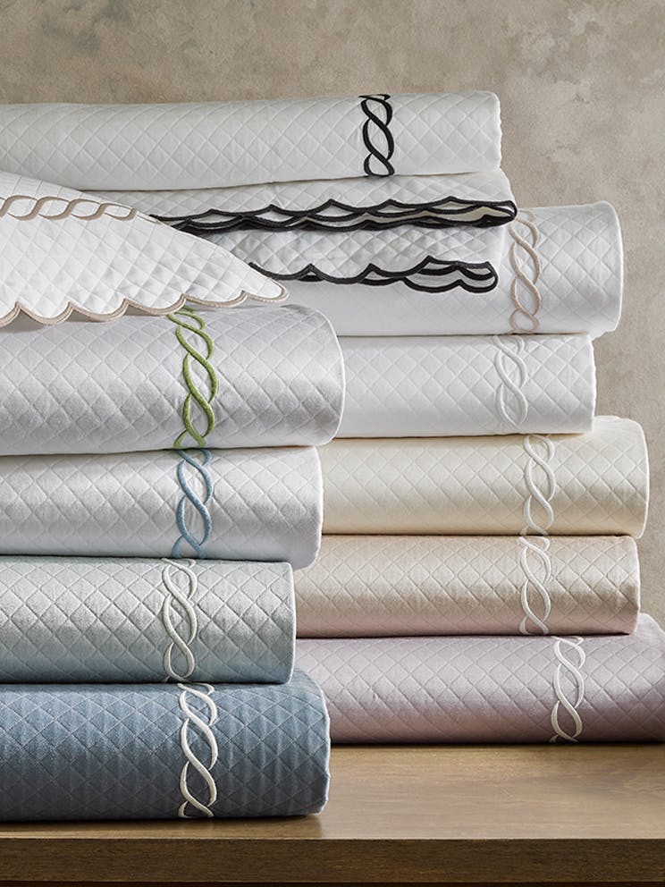 Scallop F/Q Flat Sheet Linen