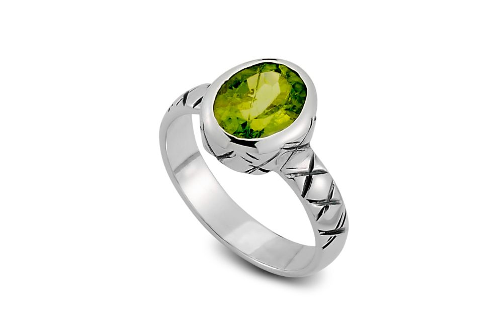 SS/18K Peridot Ring