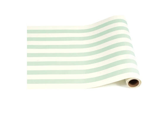 Seafoam Runner - (20' X 25')