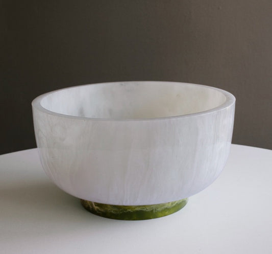 RESIN Rio Large Bowl with Base-White and Green